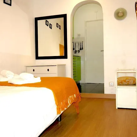 In The Castle Of S Jorge Апартаменты Лиссабон