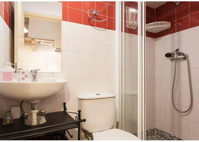 In The Castle Of S Jorge Apartment Lisbon