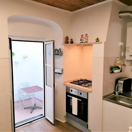 In The Castle Of S Jorge Appartement Lissabon