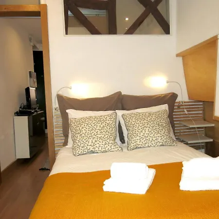 In The Castle Of S Jorge דירה *